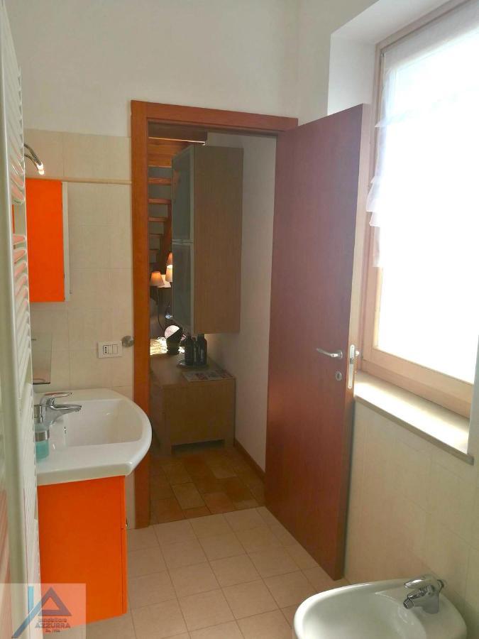 Casa Chiare - Immobiliare Azzurra Apartamento Bardolino Exterior foto