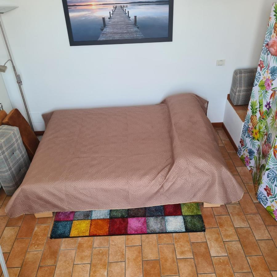 Casa Chiare - Immobiliare Azzurra Apartamento Bardolino Exterior foto